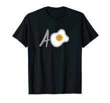 Load image into Gallery viewer, Camisa Chistosa A Huevo Funny Shirt in Spanish.