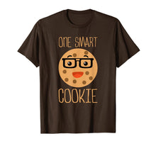 Load image into Gallery viewer, Cute Smart Cookie wearing glasses design T-Shirt