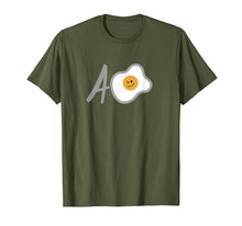 Load image into Gallery viewer, Camisa Chistosa A Huevo Funny Shirt in Spanish.