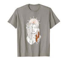 Load image into Gallery viewer, Dreamcatcher Woman T-Shirt