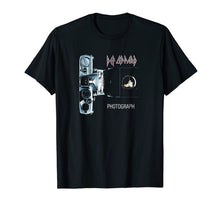 Load image into Gallery viewer, Def Leppard - Photograph T-Shirt
