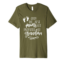 Load image into Gallery viewer, The Best Moms Get Promoted T0 Grandma Pregnancy Announcement
