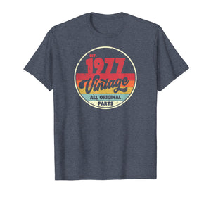 1977 Vintage T Shirt, Birthday Gift Tee. Retro Style Shirt.