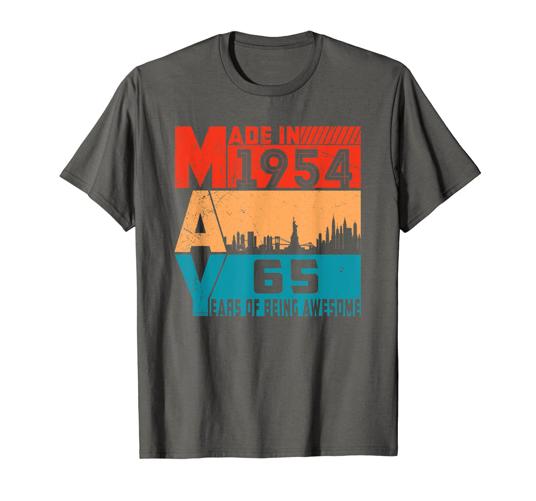 Made in May 1954 - 65th Birthday T-Shirt 65 years old Gift
