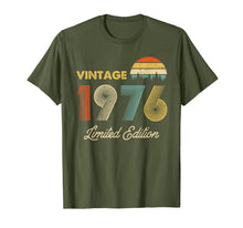 Load image into Gallery viewer, Vintage 1976 Made in 1976 43rd birthday 43 years old Gift T-Shirt
